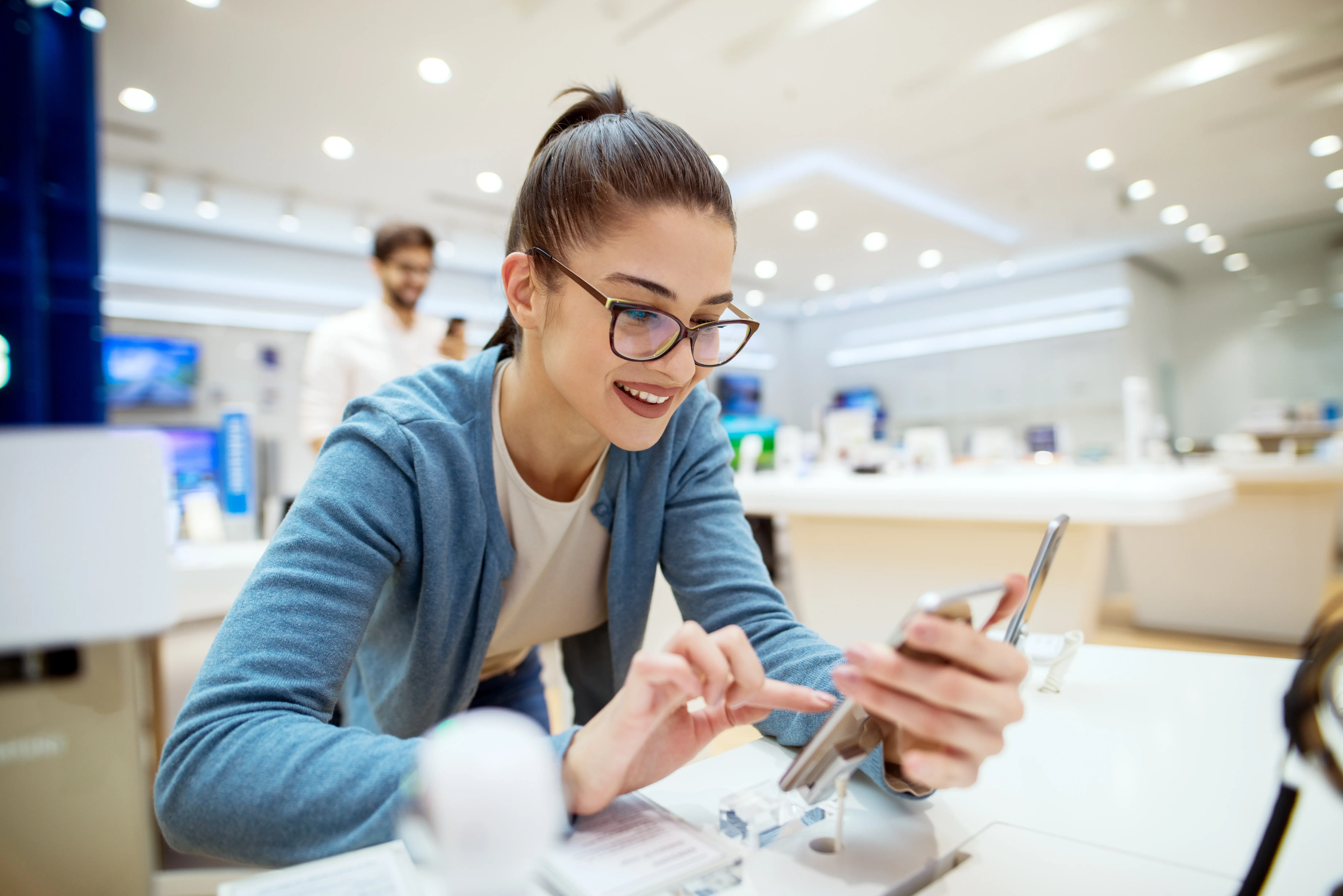 What Is the Best Electronics Repair Shop POS? 3 Top Providers